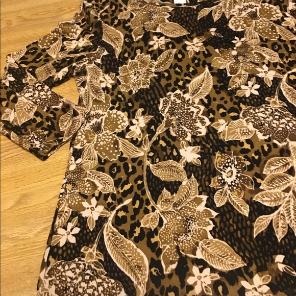 Ruby Road top size L draw string brown floral pattern nice Holiday shirt 🥀 - Picture 8 of 12